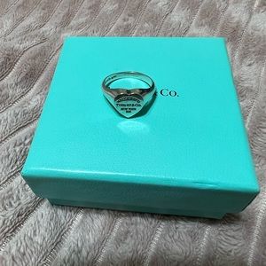 Tiffany & Co. Heart Signet Ring